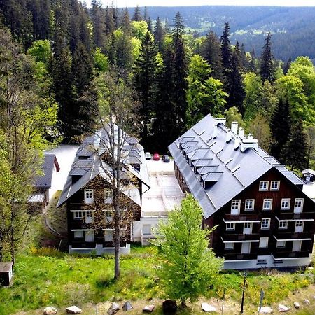 Aparthotel Hubertus Karlova Studánka Exterior foto