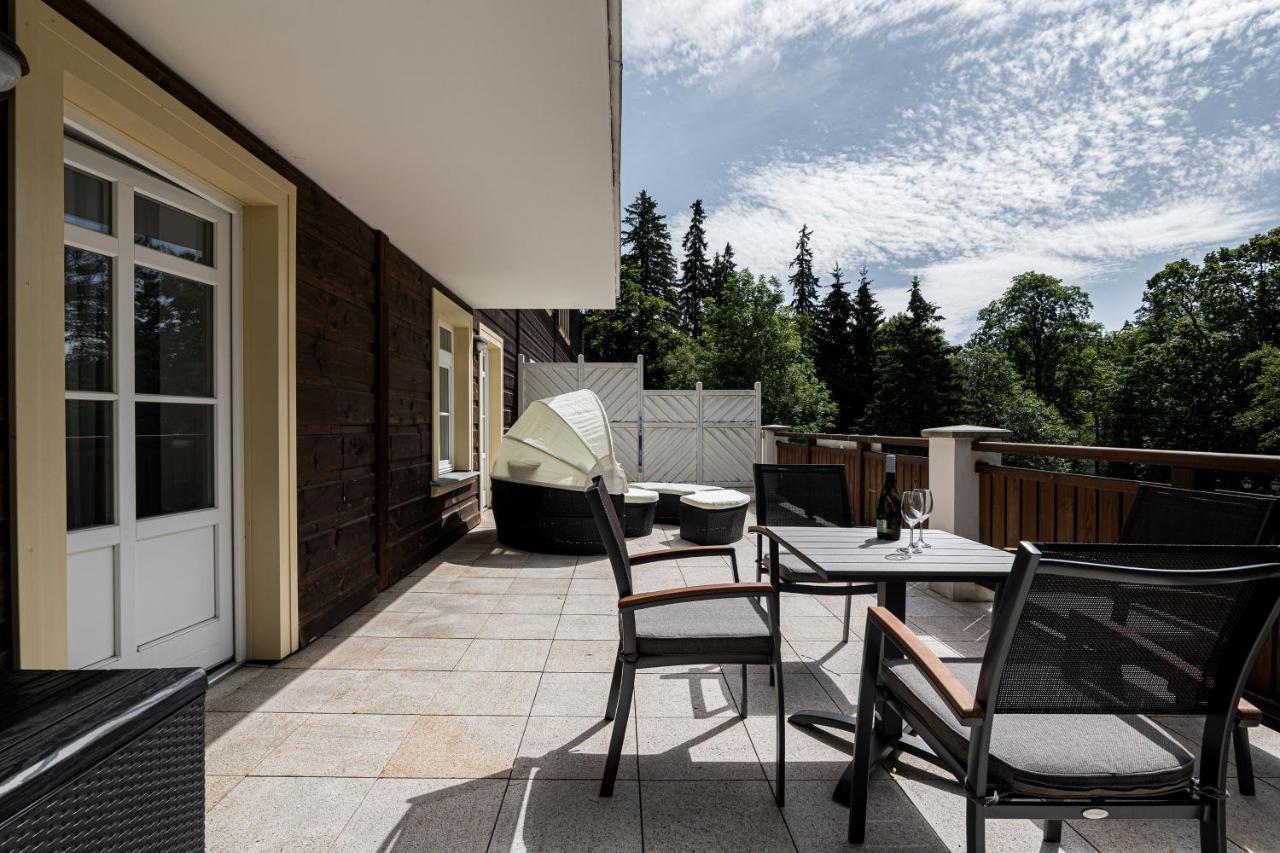 Aparthotel Hubertus Karlova Studánka Exterior foto